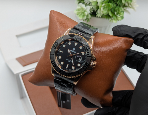 Bagari Analog Watch