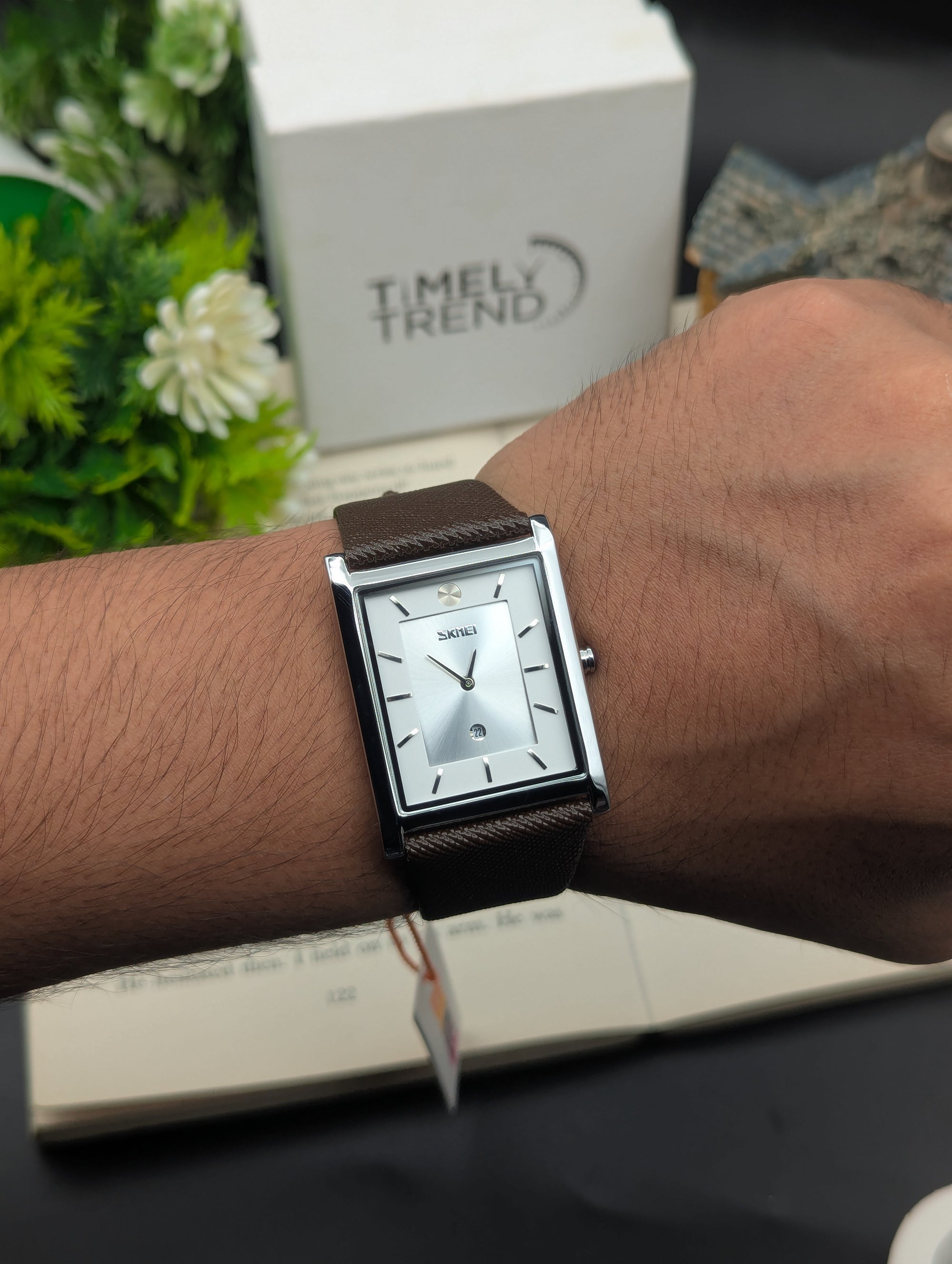 Skmei 9256 Slim Wear