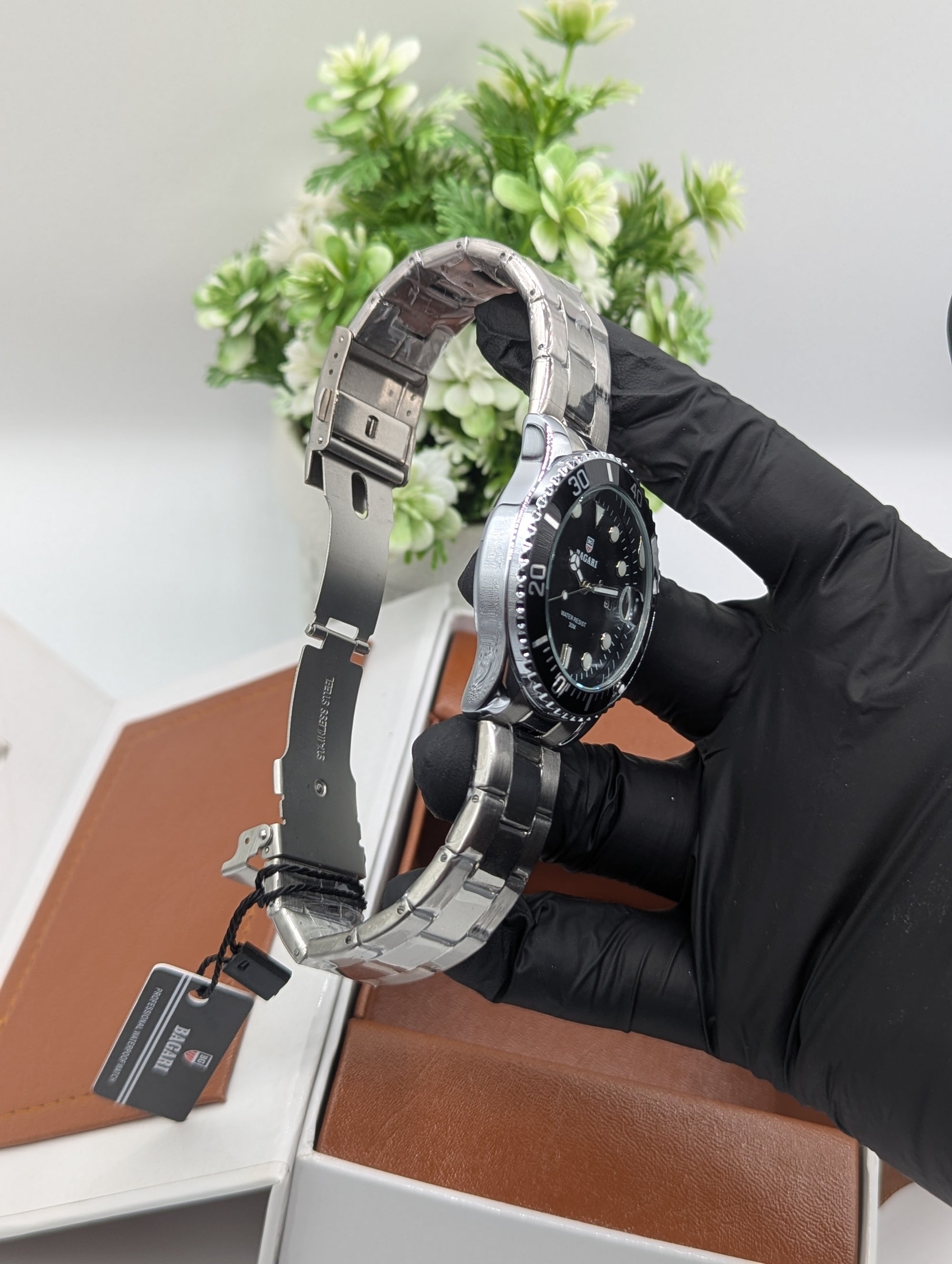 Bagari Analog Watch