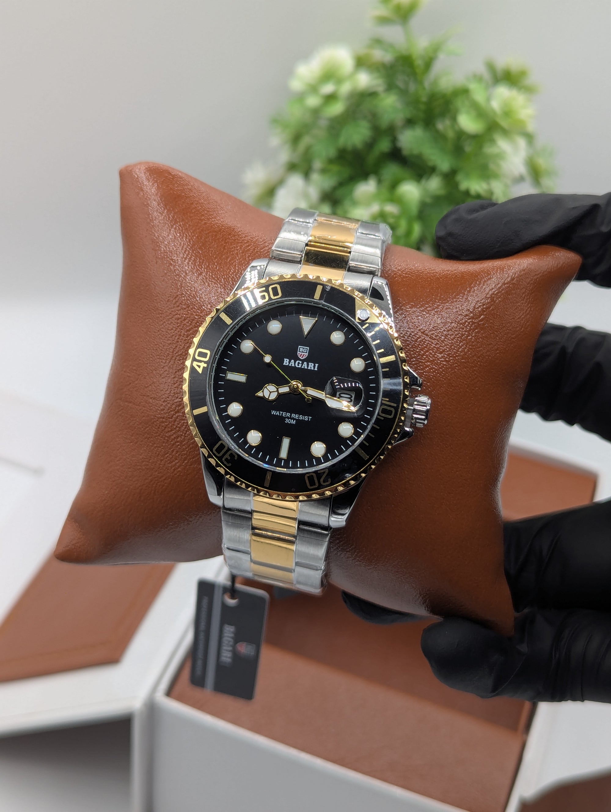 Bagari Analog Watch
