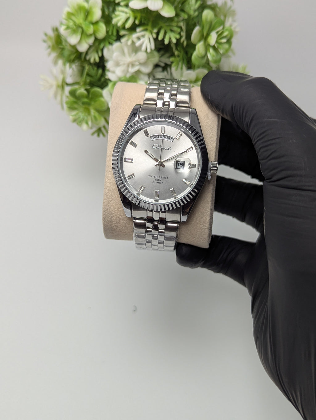 Denvosi Analog Watch