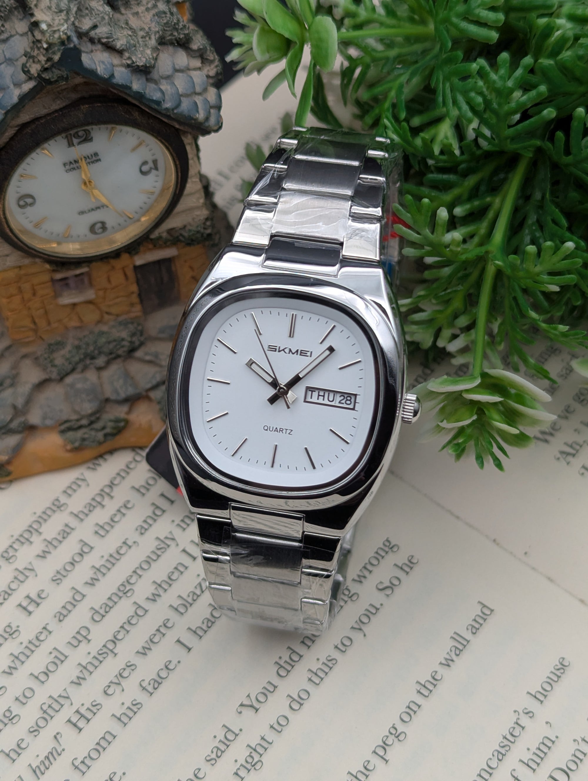Skmei Analog Watch 2420