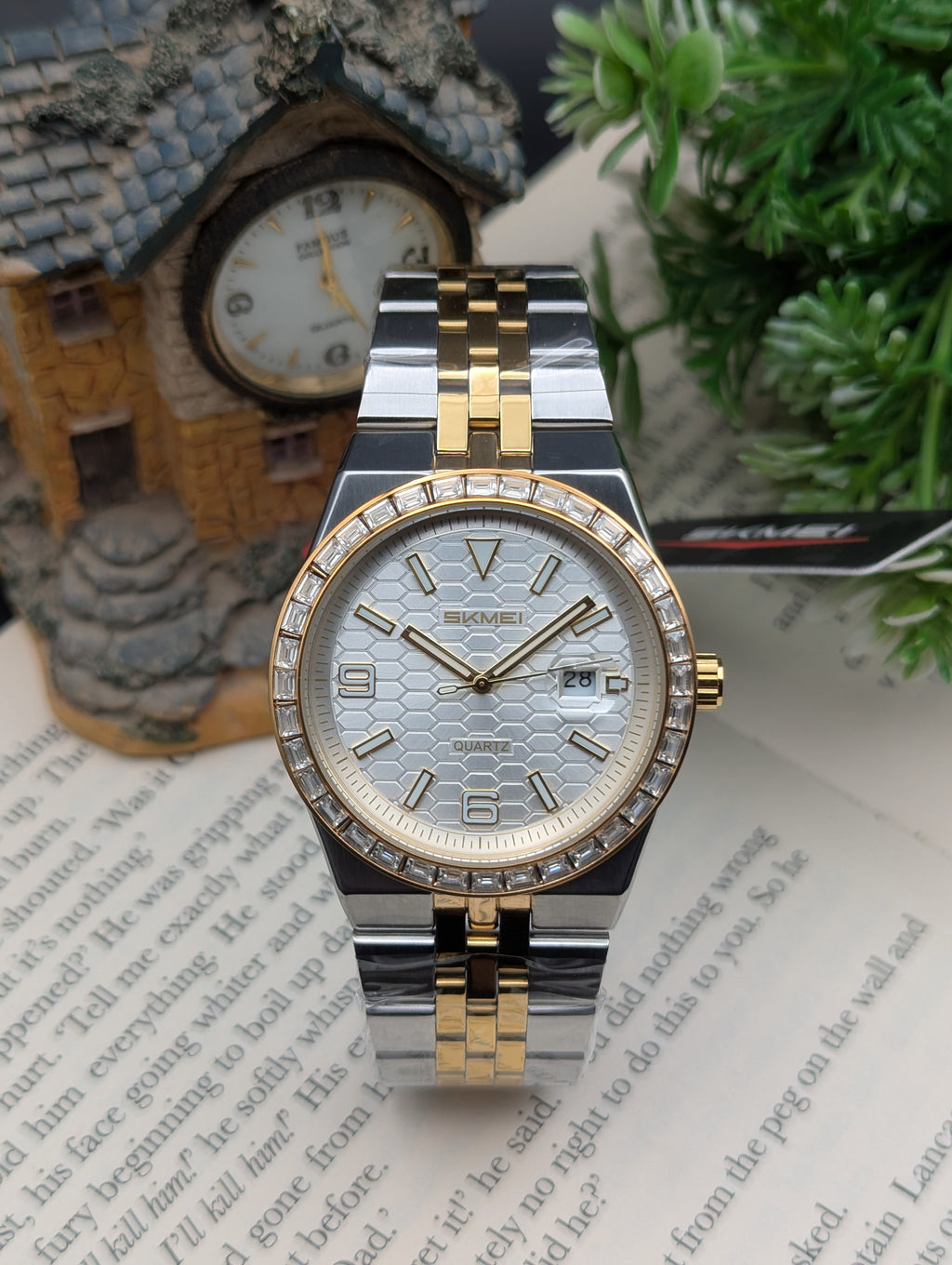 Skmei Stone Studded Watch 2655